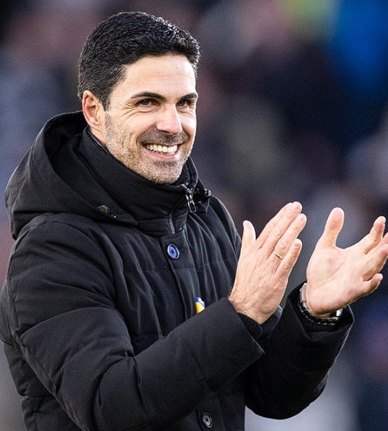 阿森纳英超失利:进球超两却难阻曼联,<a href='/news/tag/1087313' style='color: blue;'>卡里克</a>成“克星”主帅